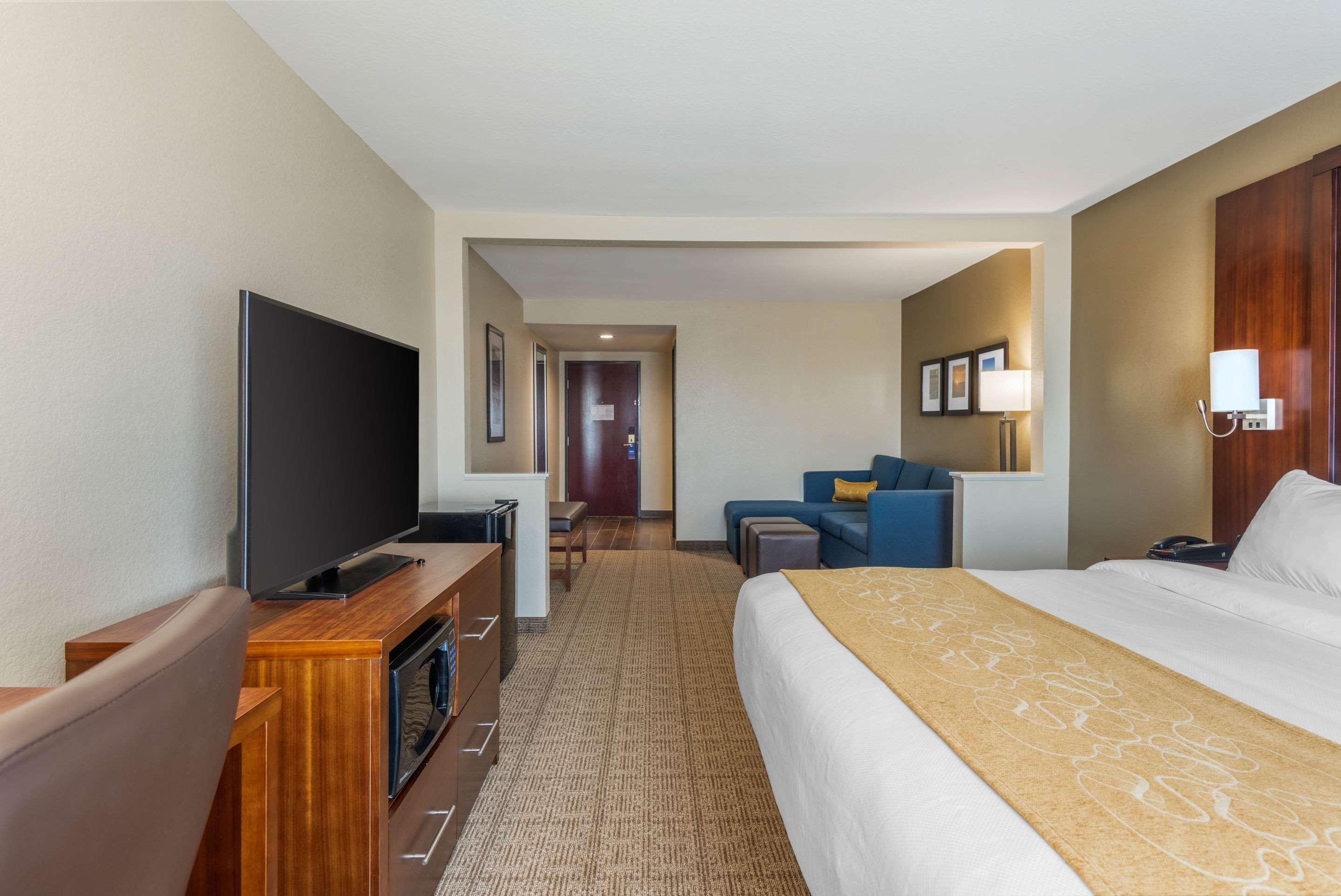 Comfort Inn & Suites Big Spring Buitenkant foto