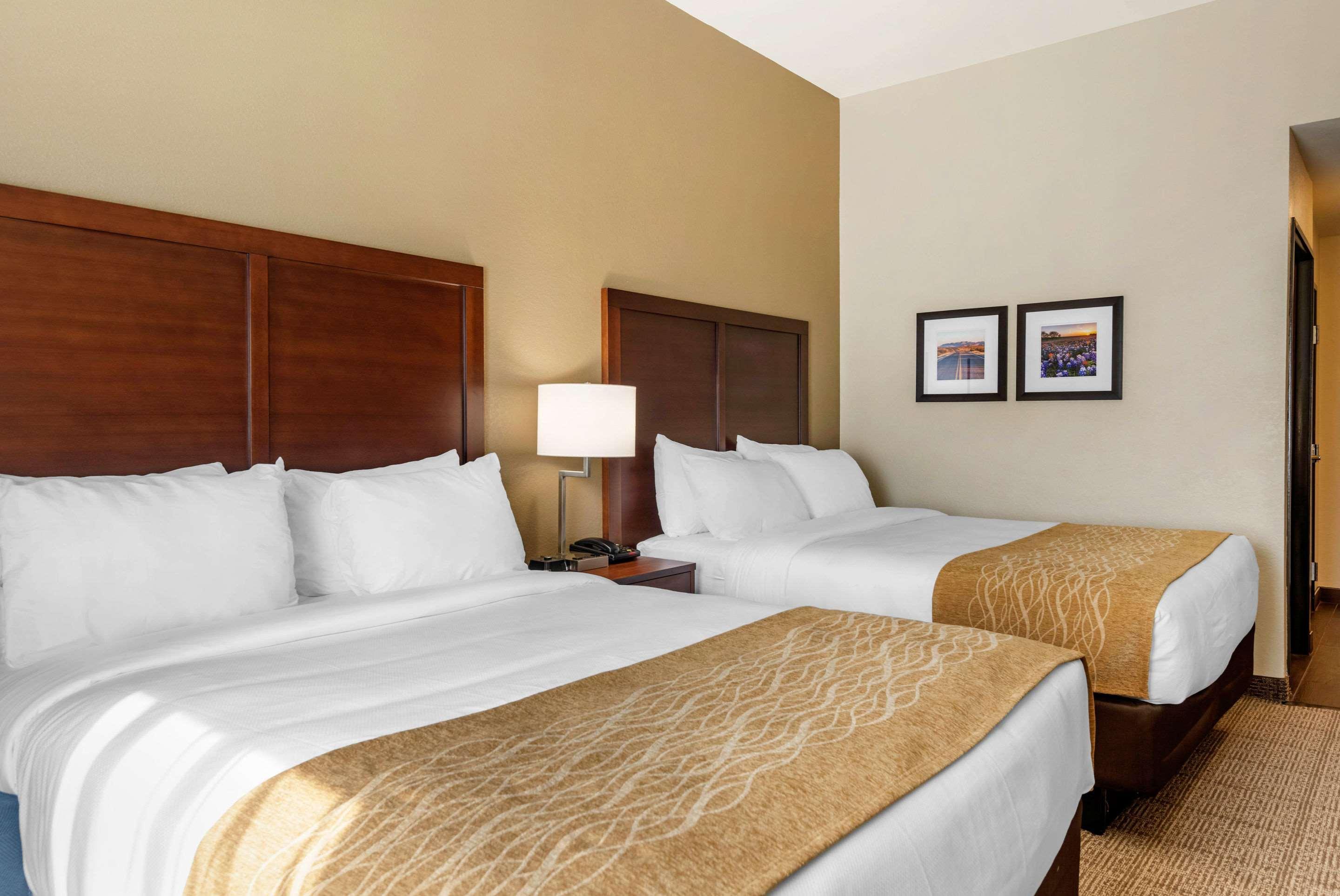 Comfort Inn & Suites Big Spring Buitenkant foto